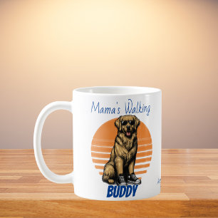 Lustiger brauner Golden Retriever mit Sonnenbrille Kaffeetasse