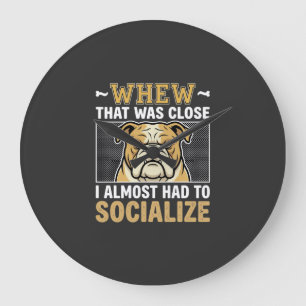 Lustiger Bulldogge sozialisiert Hund Große Wanduhr