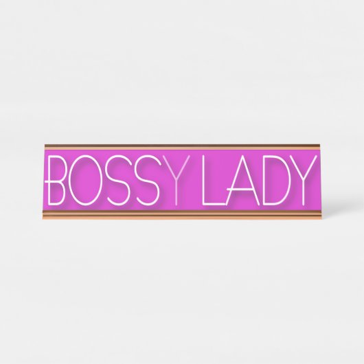 Lustiger Büro Humor-Chef (y) Dame Pink Schreibtischnamensplakette (Vorderseite )