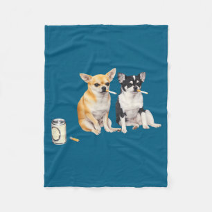 Lustiger Chihuahua-Meme Hund raucht Zigarette  Fleecedecke