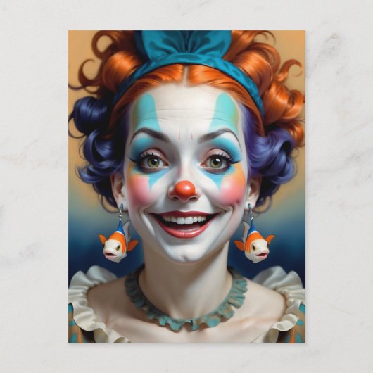lustiger Clown mit Fischen als Ohrringe Postkarte (Vorderseite)