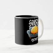 Lustiger Couch-Potato-Mug Zweifarbige Tasse (VorderseiteRechts)