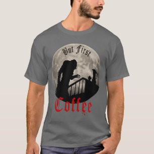 Lustiger Dracula-Horror, aber zuerst Kaffee, Gothi T-Shirt