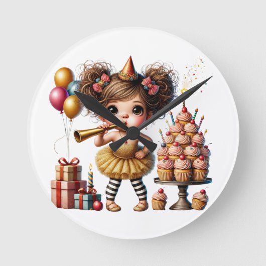 Lustiger eigenartiger Gnom Geburtstag Runde Wanduhr (Vorderseite)
