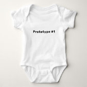 Lustiger Einzigartiger Prototyp #1 Baby Strampler (Vorderseite)