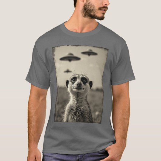Lustiger Erdmännchen Sie mit UFOs Weird Alien retr T-Shirt (Vorderseite)