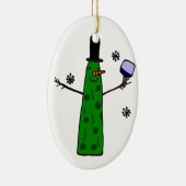 Lustiger Essiggurken-Schneemann, der Pickleball Keramik Ornament (Rechts)