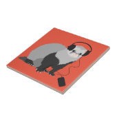 Lustiger Frettchen-Musikliebhaber Fliese (Seite)
