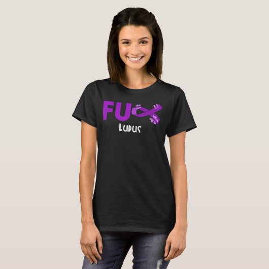 lustiger Fu-Lupus für Lupuskrieger T-Shirt (Vorne ganz)