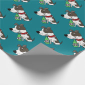 Lustiger Funky Grubenstier trinkender Bier-Cartoon Geschenkpapier (Ecke)