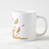 Lustiger Fußball Orange Splash Kaffeebecher Jumbo-Tasse (Rechts)