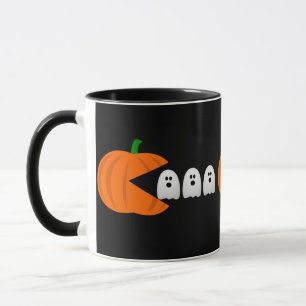 lustiger Gamer zwischen Kürbisgeister-Retro Tasse