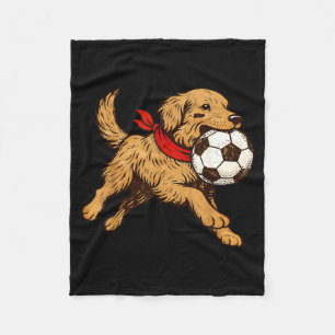 Lustiger Golden Retriever Hund spielt Fußball-Spie Fleecedecke