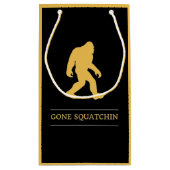 Lustiger großer Fuß gegangenes Squatchin Sasquatch Kleine Geschenktüte (Rückseite)