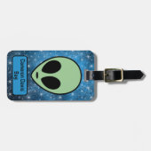Lustiger grüner Alien personalisiert Gepäckanhänger (Vorderseite horizontal)