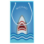 Lustiger Hai-Geburtstag mit Ihrem Namen Kleine Geschenktüte (Rückseite)