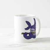 Lustiger Haifisch, der Flöten-Cartoon spielt Kaffeetasse (VorderseiteRechts)