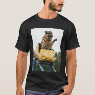 Lustiger Hund Achterbahn Meme Alberne Grafik Deuts T-Shirt