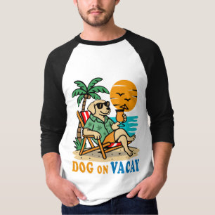 Lustiger Hund im Urlaub T-Shirt Süßer Sommer