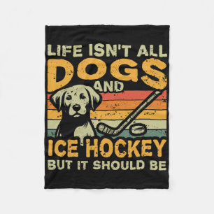 Lustiger Hundebesitzer und Eishockey-Fan-Geschenk Fleecedecke