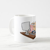 Lustiger IT-Tech-Support, der bei der Arbeit Bubbl Kaffeetasse (Vorderseite Links)