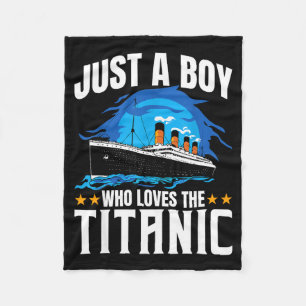 Lustiger Junge liebt Titanic Fleecedecke