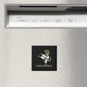 Lustiger Karate Dinosaur Karatesaurus T-rex Grafik Magnet (In Situ (Geschirrspüler))