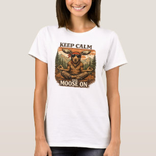 Lustiger Keep Calm Elch in Meditation T-Shirt