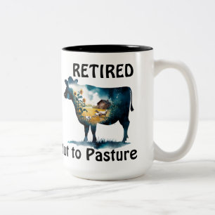 Lustiger Kuhbauernhof-Themen-Ruhestand in die Weid Zweifarbige Tasse