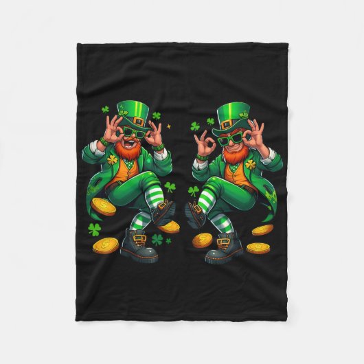 Lustiger Leprechaun Griddy Tanz St. Patrick's Day Fleecedecke (Vorderseite)