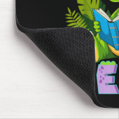 Lustiger lesender Dinosaurier T-Rex Dino Buchliebh Mousepad (Ecke)