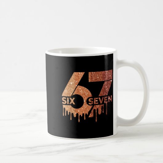 Lustiger Meme 6 7 Sechs Sieben Schwarzer Monat der Kaffeetasse (Rechts)