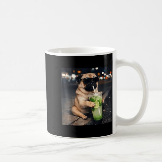 Lustiger Meme-Mops trinkt Mojito-Limonen-Minze Kaffeetasse (Rechts)