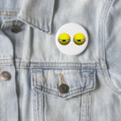 Lustiger Neuheits-Knopf mit müden Augen Button (Beispiel)