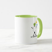 Lustiger Pickleball-Spieler-Charakter mit Paddle Tasse (VorderseiteRechts)