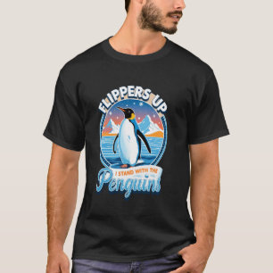 Lustiger Pinguin Flossen hoch ich stehe mit dem Pi T-Shirt