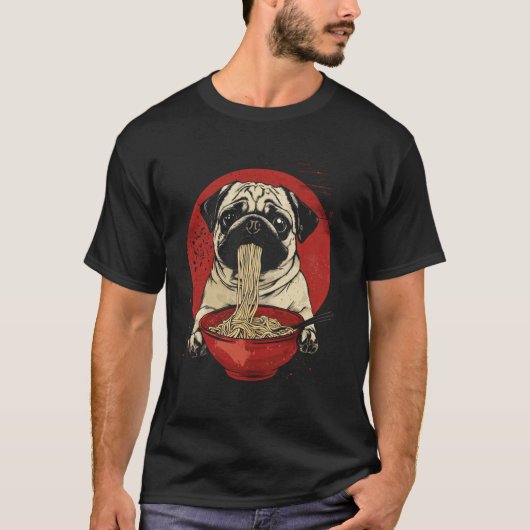 Lustiger Pug isst Ramen T-Shirt (Vorderseite)