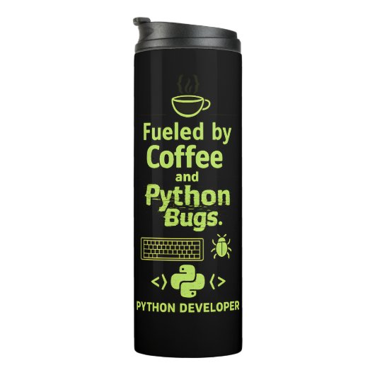 Lustiger Python-Entwickler – Angetrieben von Coffe Thermosbecher (Nach rechts gedreht)