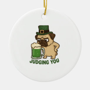 Lustiger Richter Pug St. Patrick's Day Grüne Bier Keramik Ornament