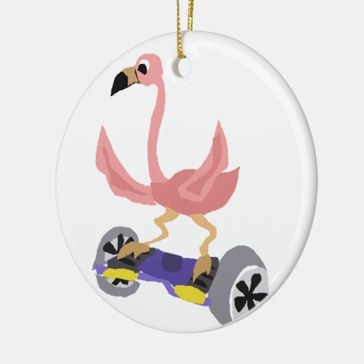 Lustiger rosa Flamingo auf Hoverboard Keramik Ornament (Links)
