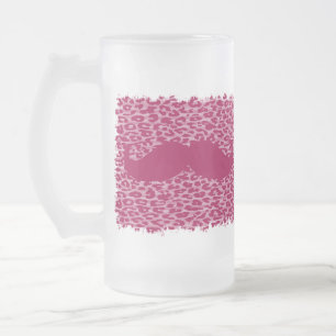 Lustiger roter Schnurrbart auf Leopardenmuster Mattglas Bierglas