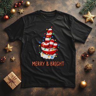 Lustiger Santa-Mittelfinger in Weihnachtslichtern  T-Shirt