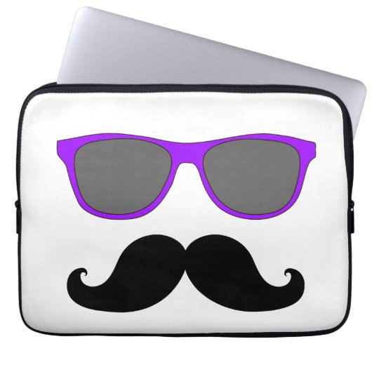 Lustiger Schnurrbart, lila Laptopschutzhülle (Vorderseite)