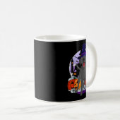 Lustiger schwarzer Lab Labrador Hund Halloween Hex Kaffeetasse (VorderseiteRechts)