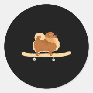 Lustiger Skateboarding Pomeranian Pom Welpe Gesche Runder Aufkleber