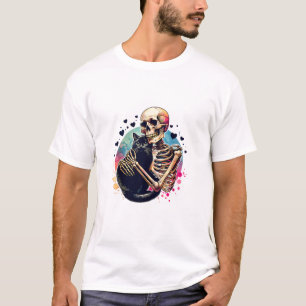 Lustiger Skelett-Kuscheln mit einer Katzen-Wasserf T-Shirt