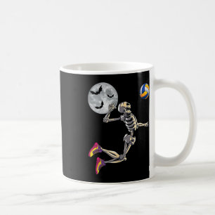 Lustiger Skelett spielt Volleyball Frohes Hallowee Kaffeetasse