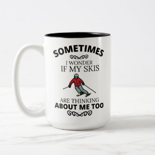 Lustiger Skifahr-Witz-Zitat, Skifahrer-Geschenk Zweifarbige Tasse