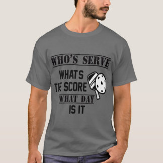 Lustiger Spruch wer serviert was ist der Stand wel T-Shirt