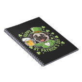Lustiger St. Patrick's Day Mops mit Bierkrug Notizblock (Rechte Seite)